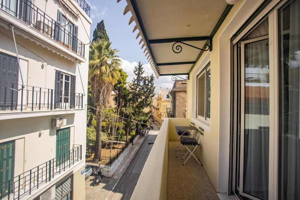 Plaka Vintage Apartment أثينا المظهر الخارجي الصورة